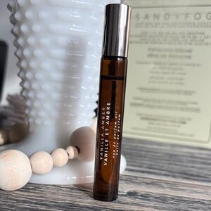 Vanilla Amber Perfume Roller- 10ml